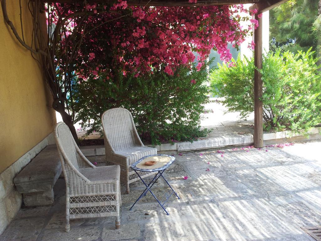 Villa Carcano Trani Pokój zdjęcie